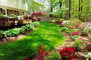 9121 Donna Dean Dr, Springfield, VA 22153 - Photo 9