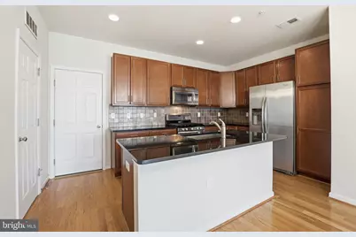 2951 Finsbury Place #97, Fairfax, VA 22031 - Photo 5