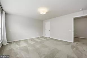 2951 Finsbury Pl, Fairfax, VA 22031 - Photo 21