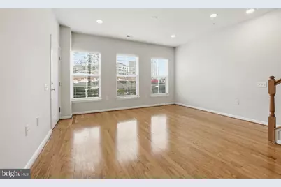 2951 Finsbury Place #97, Fairfax, VA 22031 - Photo 9