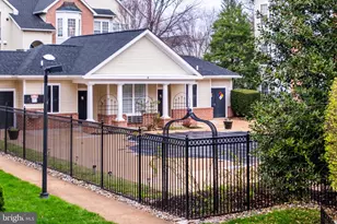 4132 Fountainside Ln, Fairfax, VA 22030 - Photo 25