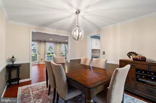 3706 Sumter Ct, Fairfax, VA 22033 - Photo 11