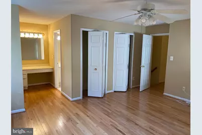 8305 Forestree Court, Vienna, VA 22182 - Photo 5