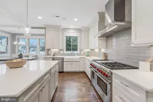 6805 Lumsden St, McLean, VA 22101 - Photo 37