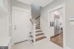 6805 Lumsden St, McLean, VA 22101 - Photo 49