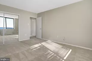 3705 S George Mason Dr, Falls Church, VA 22041 - Photo 21