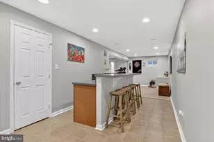 11922 Holly Spring Dr, Great Falls, VA 22066 - Photo 39