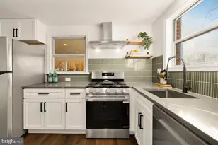 3021 Graham Rd, Falls Church, VA 22042 - Photo 11