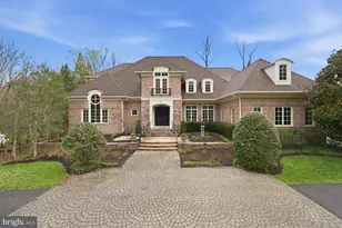 904 Mackall Ave, McLean, VA 22101 - Photo 1