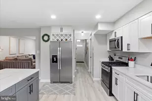 5460 Truxion Ct, Burke, VA 22015 - Photo 15