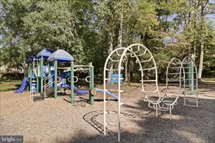 5460 Truxion Ct, Burke, VA 22015 - Photo 37