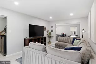 5460 Truxion Ct, Burke, VA 22015 - Photo 3