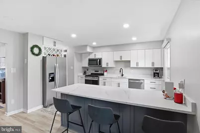 5460 Truxion Court, Burke, VA 22015 - Photo 9