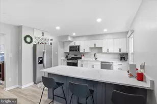 5460 Truxion Ct, Burke, VA 22015 - Photo 9