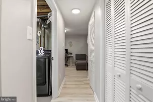 5460 Truxion Ct, Burke, VA 22015 - Photo 25