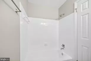 6639 Green Ash Dr, Springfield, VA 22152 - Photo 31