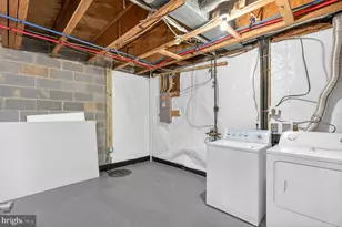 6639 Green Ash Dr, Springfield, VA 22152 - Photo 51