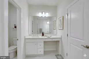 2135 Glacier Rd, Herndon, VA 20170 - Photo 17