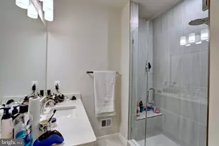 2135 Glacier Rd, Herndon, VA 20170 - Photo 19