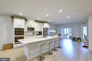 2135 Glacier Rd, Herndon, VA 20170 - Photo 3