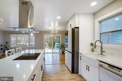 8722 Falkstone Lane, Alexandria, VA 22309 - Photo 7