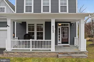 6203 Champion Oak Ct Ct, Falls Church, VA 22044 - Photo 5