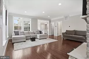 6203 Champion Oak Ct Ct, Falls Church, VA 22044 - Photo 23