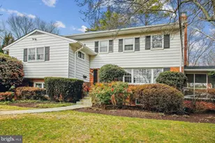 7202 Heights Ct, McLean, VA 22101 - Photo 1
