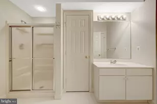 1295 Gatesmeadow Way, Reston, VA 20194 - Photo 55