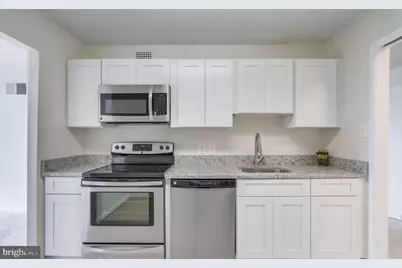 2311 Pimmit Drive #808, Falls Church, VA 22043 - Photo 7