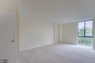 2311 Pimmit Dr, Falls Church, VA 22043 - Photo 19