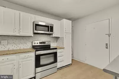 1800 Old Meadow Road #303, McLean, VA 22102 - Photo 7