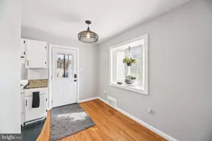 6735 Radcliffe Dr, Alexandria, VA 22307 - Photo 7