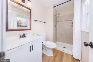 2104 Maleady Dr, Herndon, VA 20170 - Photo 25