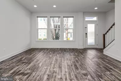 14583 Lakestone Drive, Chantilly, VA 20151 - Photo 5