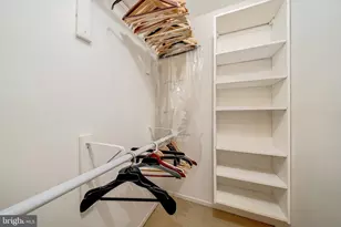 2350 Branleigh Park Ct, Reston, VA 20191 - Photo 25