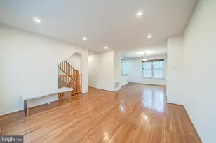 2350 Branleigh Park Ct, Reston, VA 20191 - Photo 11