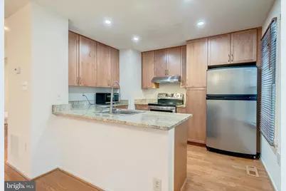 2350 Branleigh Park Court, Reston, VA 20191 - Photo 7