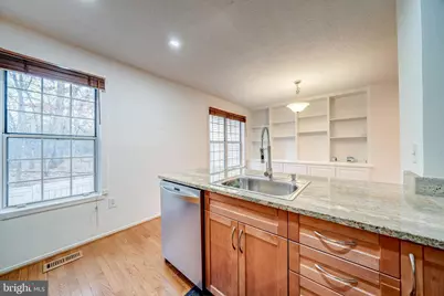 2350 Branleigh Park Court, Reston, VA 20191 - Photo 5