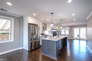 6816 Westcott Rd, Falls Church, VA 22042 - Photo 7