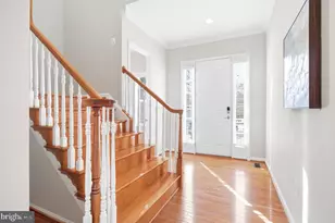 8322 Middle Ruddings Dr, Lorton, VA 22079 - Photo 15