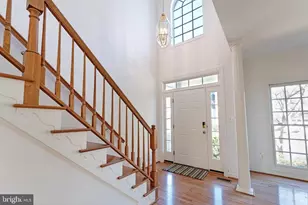 7708 Stone Wheat Ct, Alexandria, VA 22315 - Photo 3