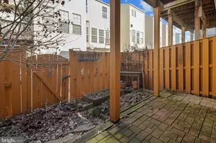 8346 Hunter Murphy Cir, Alexandria, VA 22309 - Photo 35