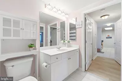 2726 Gallows Road #510, Vienna, VA 22180 - Photo 15