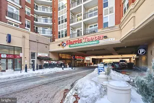 2726 Gallows Rd, Vienna, VA 22180 - Photo 31