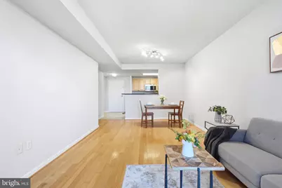 2726 Gallows Road #510, Vienna, VA 22180 - Photo 5