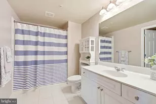 2726 Gallows Rd, Vienna, VA 22180 - Photo 13