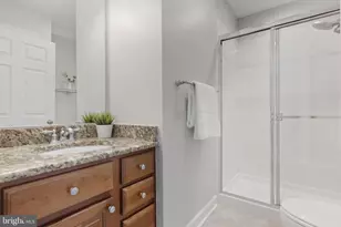 7996 Reserve Way, Vienna, VA 22182 - Photo 41