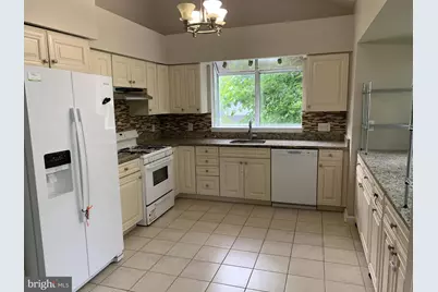 6728 Anders Terrace, Springfield, VA 22151 - Photo 7