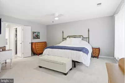 9606 Woodedge Drive, Burke, VA 22015 - Photo 5